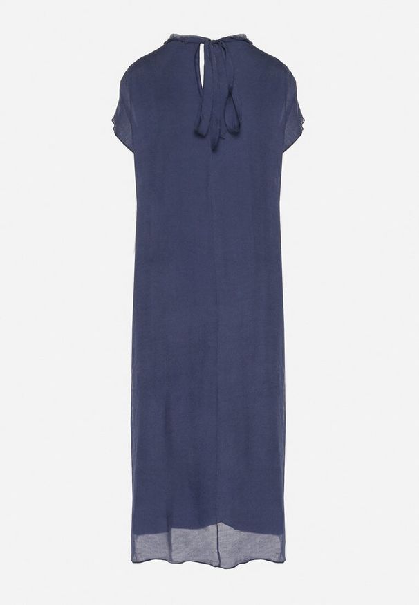 Born2be - Niebieska Sukienka Pudełkowa Ozdobiona Wiązaniem Napelira. Okazja: na co dzień. Kolor: niebieski. Materiał: jeans. Wzór: aplikacja. Styl: klasyczny, elegancki, casual