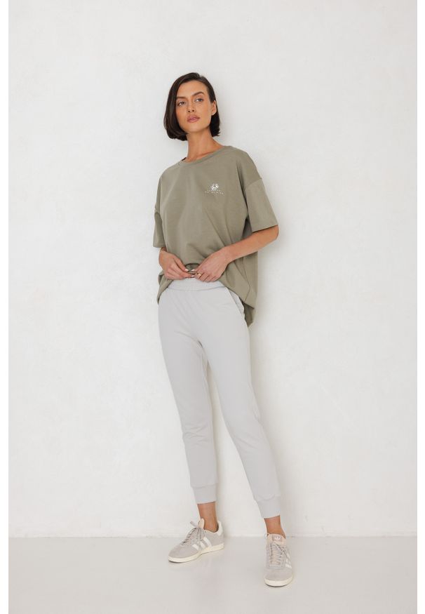 LEKKIE SPODNIE LENA KAMIEŃ XS - Flawless. Okazja: na spotkanie biznesowe. Materiał: guma, skóra, materiał, len, bawełna. Długość: długie. Styl: biznesowy, elegancki