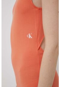 Calvin Klein Jeans sukienka kolor pomarańczowy midi dopasowana. Kolor: pomarańczowy. Materiał: dzianina. Typ sukienki: dopasowane. Długość: midi #4