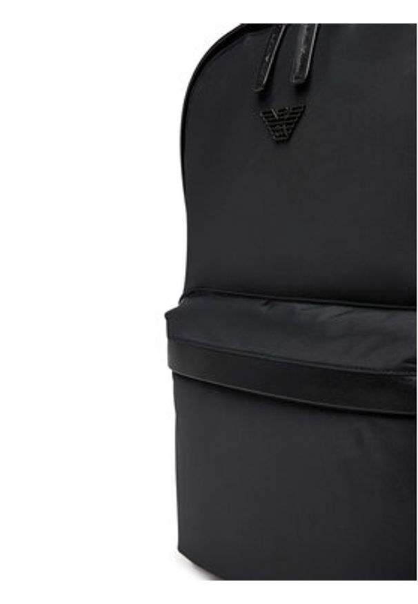 Emporio Armani Plecak EM001795 AF13454 UC001 Czarny. Kolor: czarny. Materiał: skóra