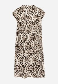 Born2be - Czarna Bawełniane Sukienka o Rozkloszowanym Kroju Ozdobiona Falbanką Linola. Okazja: na co dzień. Kolor: czarny. Materiał: bawełna. Wzór: aplikacja. Sezon: lato. Styl: elegancki, casual #6