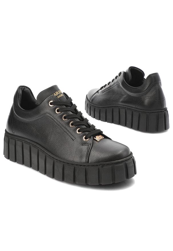 Czarne Sneakersy Karino Modne Skórzane Obuwie Damskie. Okazja: na spacer, na co dzień. Kolor: czarny. Materiał: skóra. Szerokość cholewki: normalna. Sport: turystyka piesza