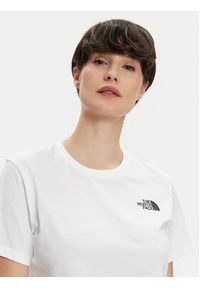 The North Face T-Shirt Simple Dome NF0A87U4 Biały Relaxed Fit. Kolor: biały. Materiał: bawełna, syntetyk