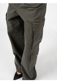 Pinko Spodnie "Ajaccio" | 101940 A175 | Kobieta | Wojskowa Zieleń. Okazja: na co dzień. Stan: podwyższony. Materiał: bawełna, elastan. Styl: militarny #3