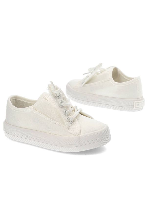 Big-Star - Białe Trampki Big Star Dziecięce Zapinane Na Rzep. Okazja: na uczelnię, na co dzień. Zapięcie: rzepy. Kolor: biały. Materiał: materiał. Szerokość cholewki: normalna. Styl: casual