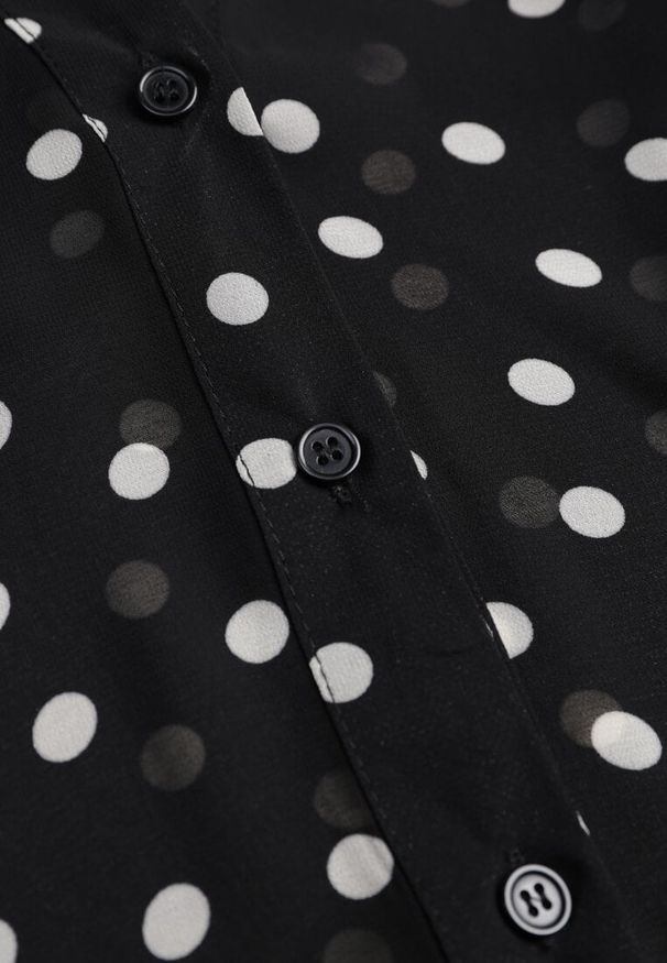 Born2be - Czarna Bawełniano-Wiskozowa Koszula w Groszki z Plisowanymi Rękawami Ronan. Okazja: na co dzień, do pracy, na spotkanie biznesowe. Kolor: czarny. Materiał: wiskoza, bawełna. Wzór: grochy. Styl: klasyczny, casual, biznesowy