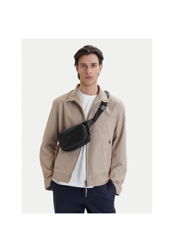 Nerka Armani Exchange. Kolor: czarny
