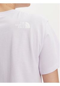 The North Face T-Shirt Simple Dome NF0A87U4 Fioletowy Relaxed Fit. Kolor: fioletowy. Materiał: bawełna