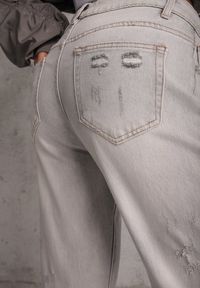 Renee - Jasnoszare Proste Jeansy z Bawełną High Waist Ozdobione Przetarciami Vimareas. Stan: podwyższony. Kolor: szary. Wzór: aplikacja #3