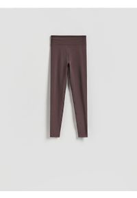 Reserved - Gładkie legginsy - brązowy. Kolor: brązowy. Materiał: dzianina. Wzór: gładki