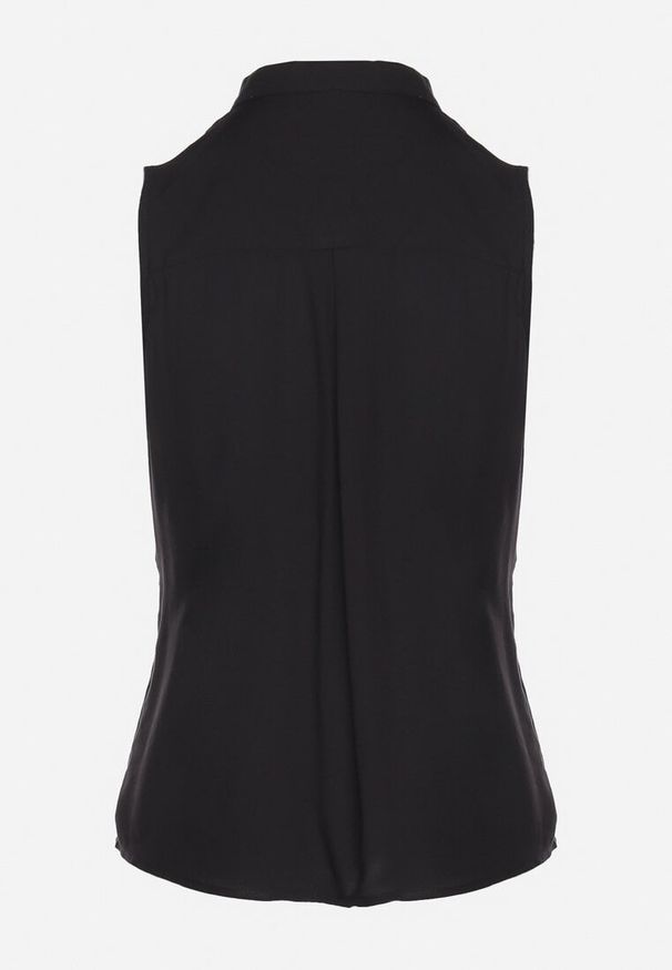 Born2be - Czarna Wiskozowa Koszula Ozdobiona Kieszeniami Lumevare. Okazja: na co dzień. Kolor: czarny. Materiał: wiskoza. Wzór: aplikacja. Styl: elegancki, casual