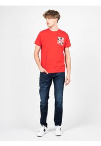 Pepe Jeans T-shirt "Alford" | PM508260 | Alford | Mężczyzna | Czerwony. Okazja: na co dzień. Kolor: czerwony. Materiał: bawełna. Wzór: nadruk. Styl: casual