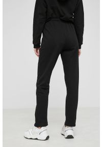Answear Lab spodnie damskie kolor czarny. Stan: podwyższony. Kolor: czarny. Materiał: dzianina. Wzór: gładki #2