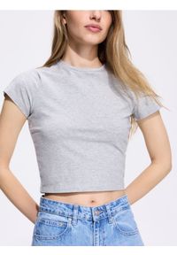 Reserved - Bawełniany t-shirt - jasnoszary. Kolor: szary. Materiał: bawełna. Długość: krótkie