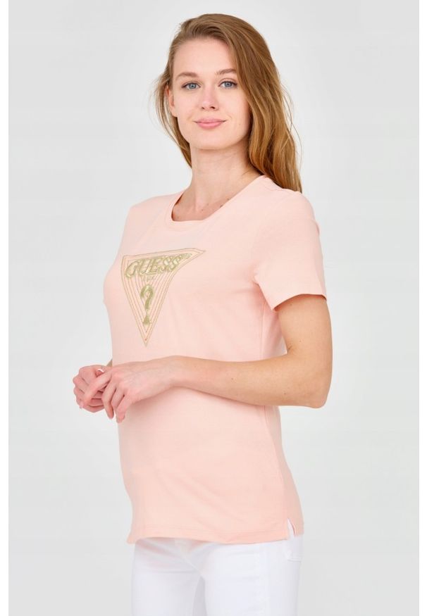 Guess - GUESS Damski t-shirt z dużym zdobionym logo. Kolor: pomarańczowy. Materiał: bawełna. Wzór: aplikacja