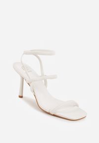 Renee - Białe Sandały na Szpilce z Dopasowującymi się do Stopy Paskami Usinrya. Zapięcie: pasek. Kolor: biały. Materiał: satyna. Wzór: paski. Obcas: na szpilce. Wysokość obcasa: średni #5