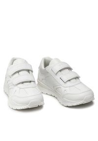 Geox Sneakersy J Pavel B. C J0415C 0BUCE C1000 S Biały. Kolor: biały. Materiał: skóra