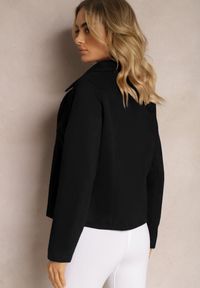 Renee - Czarna Asymetryczna Kurtka Ramoneska z Imitacji Zamszu Kmiya. Kolekcja: plus size. Kolor: czarny. Materiał: zamsz #5