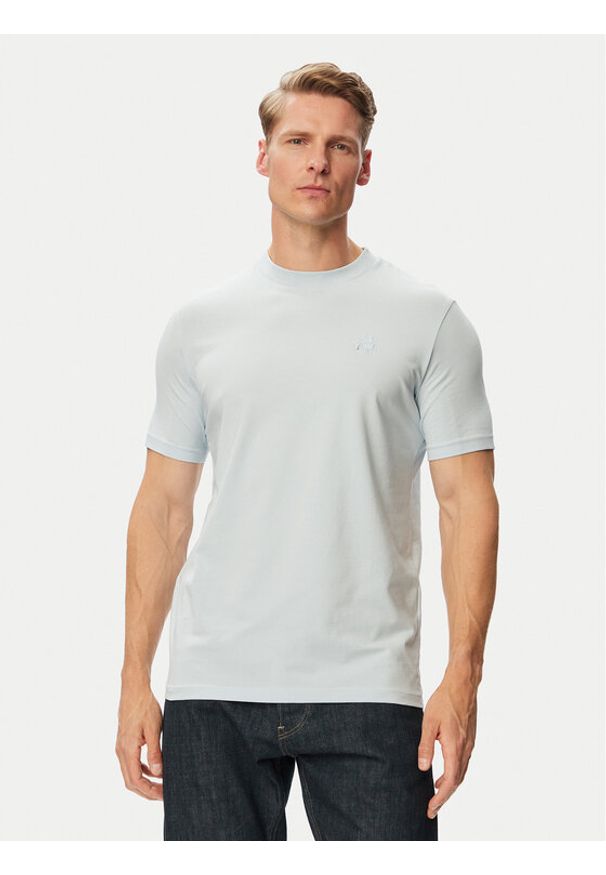 Karl Lagerfeld - KARL LAGERFELD T-Shirt 755750 563221 Niebieski jasny Regular Fit. Typ kołnierza: dekolt w karo. Kolor: niebieski. Materiał: bawełna