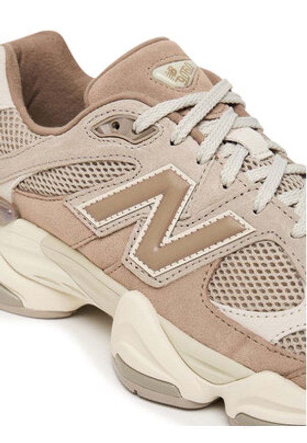 New Balance Sneakersy U9060ERC M Brązowy. Kolor: brązowy. Materiał: zamsz, skóra