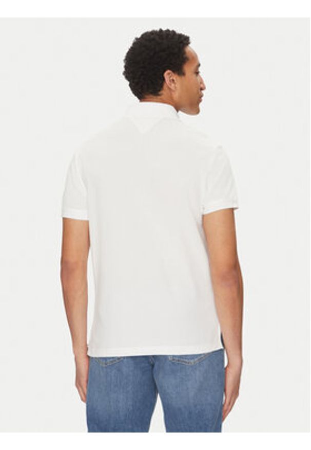 TOMMY HILFIGER - Tommy Hilfiger Polo Chest Insert MW0MW38130 Biały Regular Fit. Typ kołnierza: polo. Kolor: biały. Materiał: bawełna