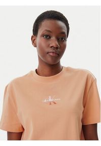 Calvin Klein Jeans Sukienka codzienna Gradient Monologo J20J225273 Koralowy Relaxed Fit. Okazja: na co dzień. Kolor: pomarańczowy. Materiał: bawełna. Wzór: gradientowy. Typ sukienki: proste. Styl: casual