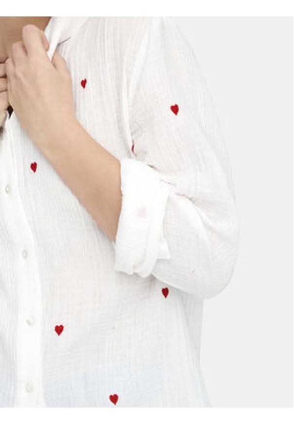 only - ONLY Koszula Heart 15332482 Biały Regular Fit. Kolor: biały. Materiał: bawełna