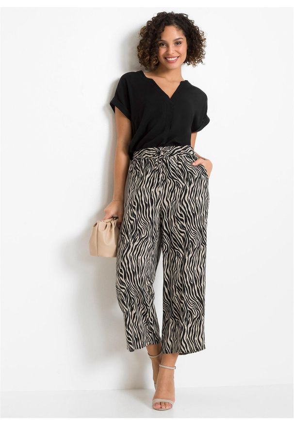 bonprix - Spodnie culotte z nadrukiem z lejącej wiskozy. Kolor: czarny. Materiał: wiskoza. Wzór: nadruk