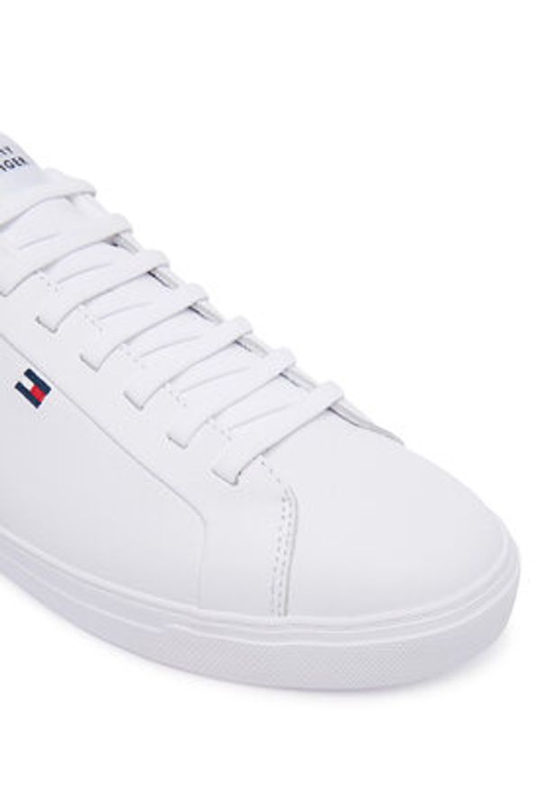 TOMMY HILFIGER - Tommy Hilfiger Sneakersy Icon Court FM0FM05946 Biały. Kolor: biały. Materiał: skóra