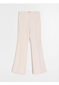 Sinsay - Eleganckie spodnie flare - kremowy. Kolor: kremowy. Styl: elegancki #1
