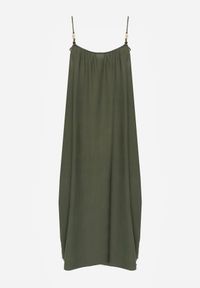 Born2be - Zielona Pudełkowa Sukienka Boho z Wiskozy na Ramiączkach z Ozdobnymi Koralikami Erane. Okazja: na co dzień. Kolekcja: plus size. Kolor: zielony. Materiał: wiskoza. Długość rękawa: na ramiączkach. Typ sukienki: proste, dla puszystych. Styl: boho #2