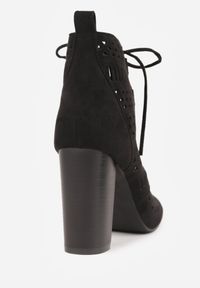 Born2be - Czarne Botki Vices na Obcasie z Ażurową Cholewką Nimidora. Okazja: na co dzień, na imprezę. Kolor: czarny. Szerokość cholewki: normalna. Wzór: ażurowy. Obcas: na obcasie. Styl: casual, elegancki, klasyczny. Wysokość obcasa: średni #6