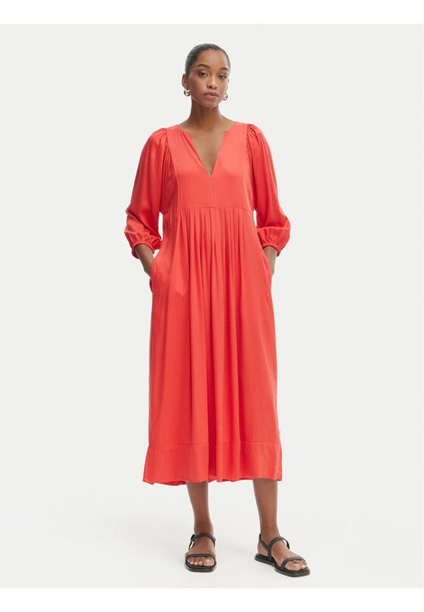 Iconique Sukienka letnia Emma IC26-090 Czerwony Relaxed Fit. Kolor: czerwony. Materiał: wiskoza. Sezon: lato