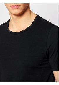 Oscar Jacobson T-Shirt Kyran 6789 3815 Czarny Regular Fit. Kolor: czarny. Materiał: bawełna