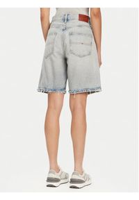 Tommy Jeans Szorty jeansowe Mia DW0DW20086 Niebieski Relaxed Fit. Kolor: niebieski. Materiał: bawełna