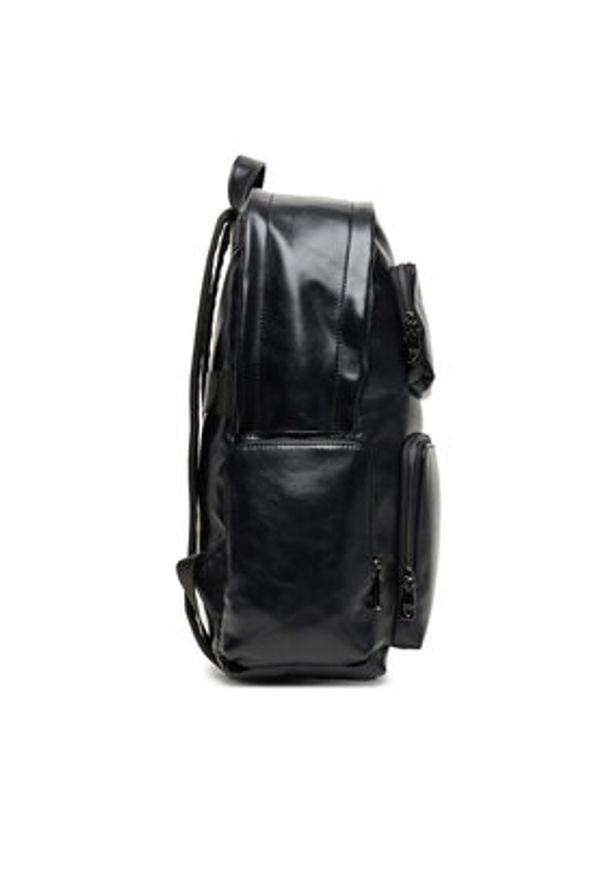 Guess Plecak 177229 Czarny. Kolor: czarny. Materiał: skóra