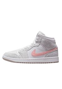 Buty do koszykówki damskie Nike Air Jordan 1 Retro Mid Se. Kolor: szary. Materiał: skóra, syntetyk, materiał. Szerokość cholewki: normalna. Sport: koszykówka