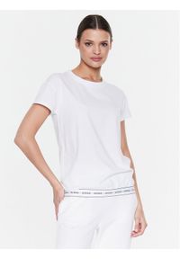 Guess T-Shirt Carrie O2BM08 KBBU1 Biały Regular Fit. Kolor: biały. Materiał: bawełna