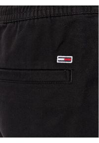 Tommy Jeans Joggery Austin DM0DM18343 Czarny Regular Fit. Kolor: czarny. Materiał: bawełna #5