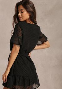 Renee - Czarna Sukienka Theaniphis. Kolor: czarny. Materiał: materiał, tkanina. Typ sukienki: trapezowe. Styl: wizytowy. Długość: mini #2