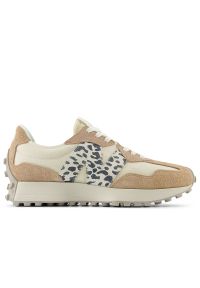 Buty New Balance WS327AQ - beżowe. Zapięcie: sznurówki. Kolor: beżowy. Materiał: syntetyk, materiał, skóra, guma, zamsz. Szerokość cholewki: normalna #1