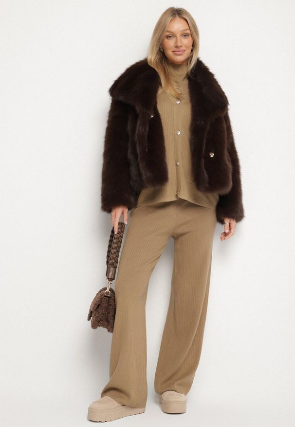 Born2be - Beżowy Dzianinowy Komplet z Bawełną Spodnie Kardigan i Bluzka z Golfem Ralinada. Kolor: beżowy. Materiał: dzianina, bawełna