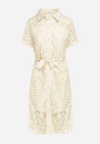 Born2be - Beżowa Ażurowa Sukienka Koszulowa Midi z Wiązanym Paskiem Pamy. Kolor: beżowy. Materiał: materiał, koronka. Długość rękawa: krótki rękaw. Wzór: ażurowy. Typ sukienki: koszulowe. Styl: klasyczny. Długość: midi #3