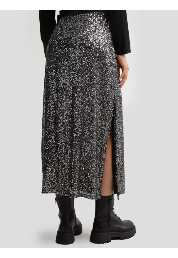 Big-Star - spódnica damska cekinowa midi srebrna soleasi 904. Okazja: na co dzień. Kolor: srebrny. Styl: casual, klasyczny, elegancki
