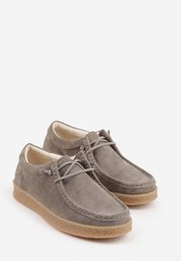 Born2be - Ciemnobeżowe Zamszowe Półbuty ze Skórzaną Wkładką i Ozdobnymi Przeszyciami Olenos. Okazja: na co dzień. Kolor: beżowy. Materiał: zamsz, skóra. Styl: casual #3