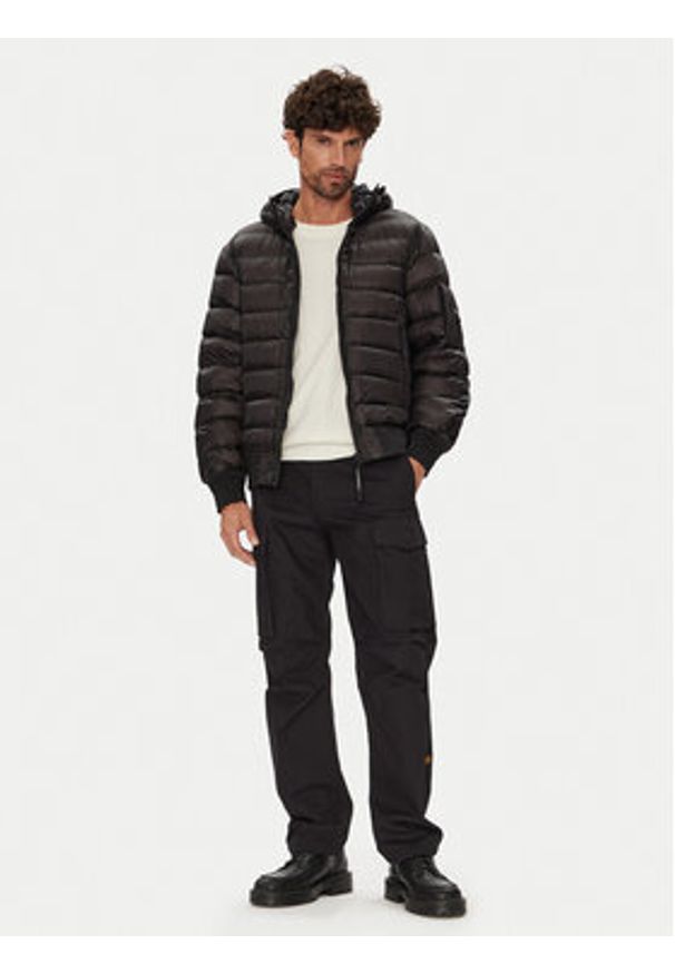 C.P. Company Kurtka zimowa 19CMOW002A110416A Czarny Regular Fit. Kolor: czarny. Materiał: syntetyk. Sezon: zima