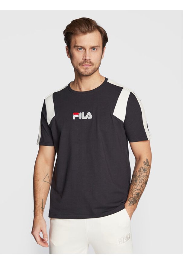 Fila T-Shirt Bormio FAM0175 Czarny Regular Fit. Kolor: czarny. Materiał: bawełna