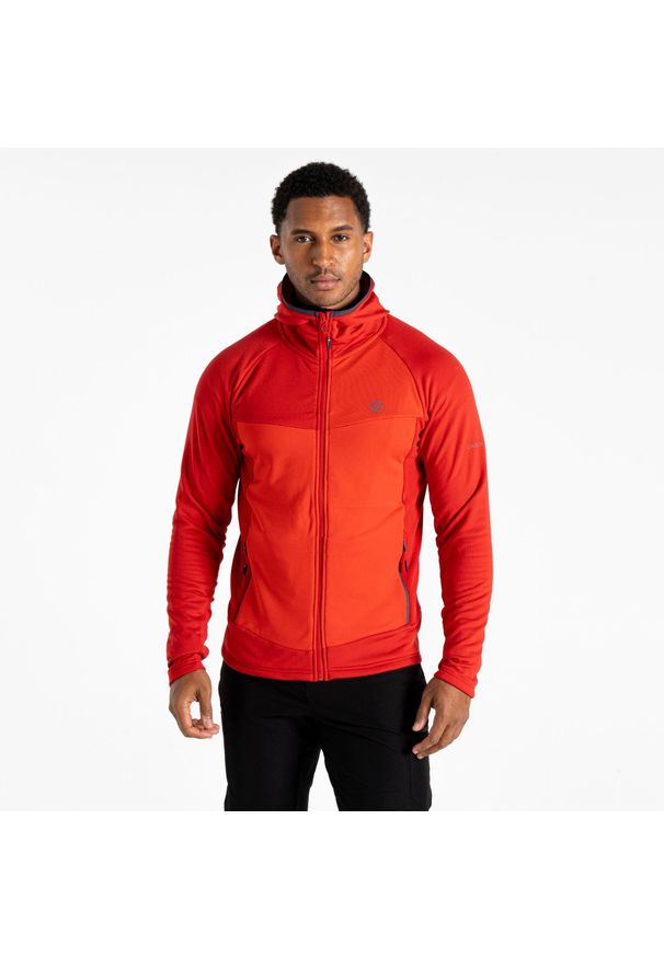 DARE 2B - Bluza turystyczna męska Assimilate Core Stretch. Kolor: czerwony. Materiał: materiał. Sezon: zima. Sport: narciarstwo