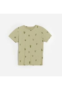 Reserved - Bawełniany t-shirt ze wzorem - Zielony. Kolor: zielony. Materiał: bawełna #1