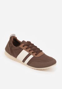 Born2be - Brązowe Sneakersy Kultowe Tenisówki z Marszczeniem przy Pięcie Rhodophine. Okazja: na co dzień. Kolor: brązowy. Materiał: jeans. Szerokość cholewki: normalna. Wzór: gładki #3